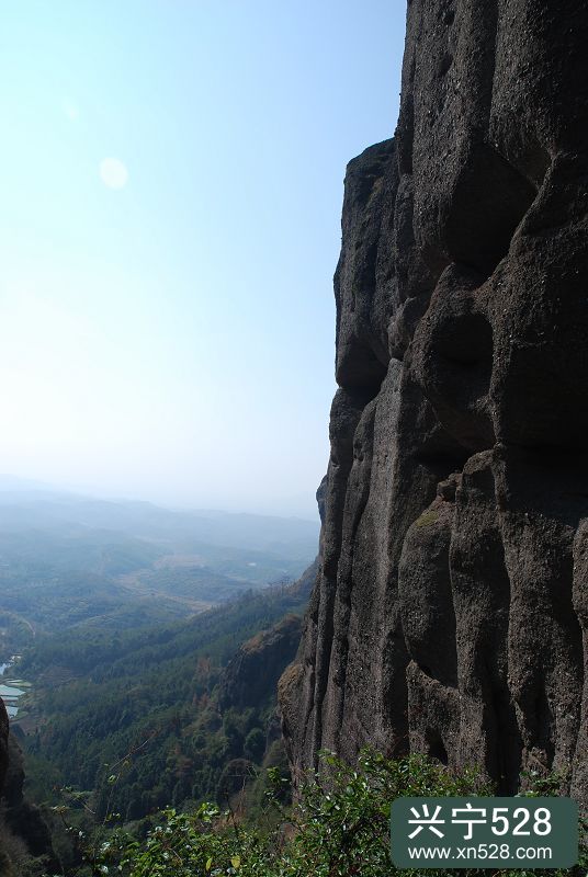 霍山旅游风景区是国家aaa级景区,广东省森林公园.